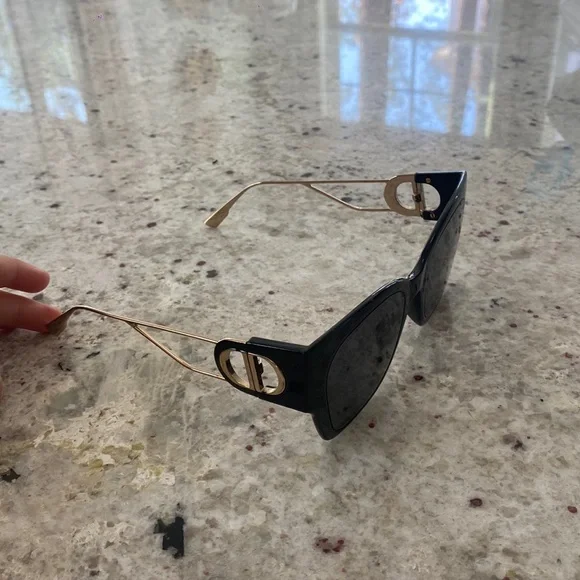 Dior | Accessories | Dior Sunglasses Worn But In Perfect  display picture 3